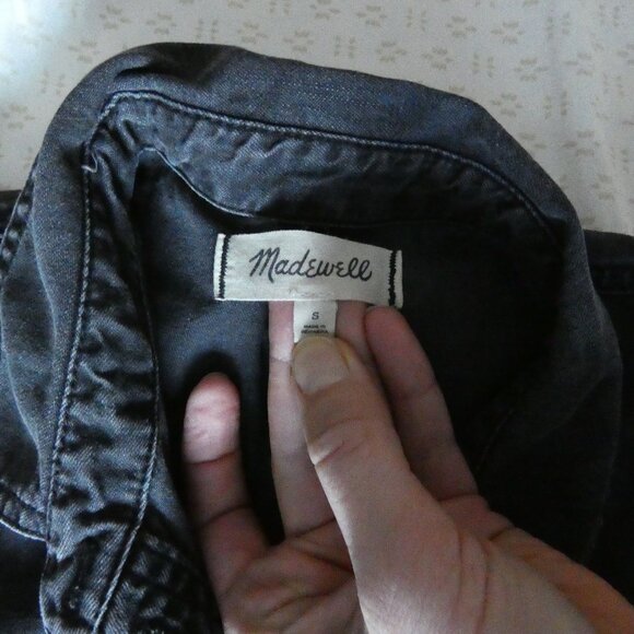 Madewell Short Sleeve Button Down - Picture 2 of 4